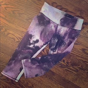 ALO Yoga cropped leggings
